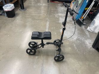 Knee scooter