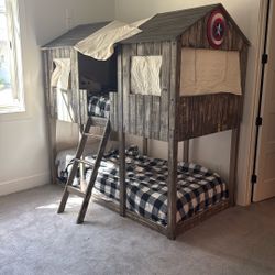 Tree House Bunk Bed With mattresses 