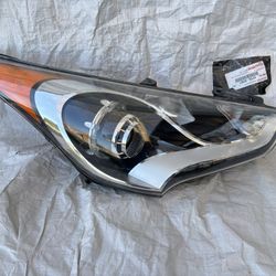 2012 UP 2017 HYUNDAI VELOSTER HEADLIGHT