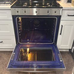 LG Gas 5 Burner Oven/ Air Fryer