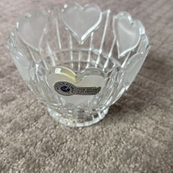 Glass Floral Bowl/24%Lead Crystal, FTDA, 1986, Made in Germany/Pre-Owned/Lovely