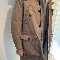 Men’s Banana Republic Heritage Winter Coat – Size L – Originally $500