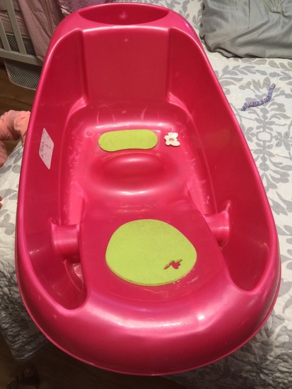 Baby bath tub $3