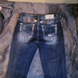 Miss Me!! Size 29 