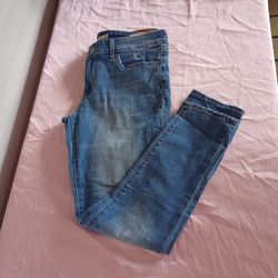 Levi Strauss & Co 711 Skinny Jeans distressed Blue Medium Wash Sz. 29