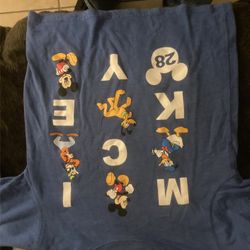Kid’s Mickey T-shirt  Size 5 T