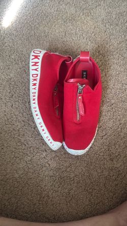 DKNY RED 