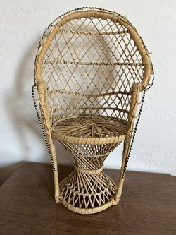 Mint Condition Mini Wicker Vintage Peacock Chair 