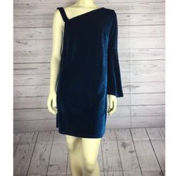 Women’s Dress Size L