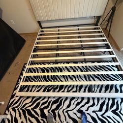 King Bedframe 