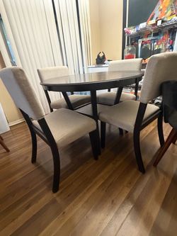 Dinning set