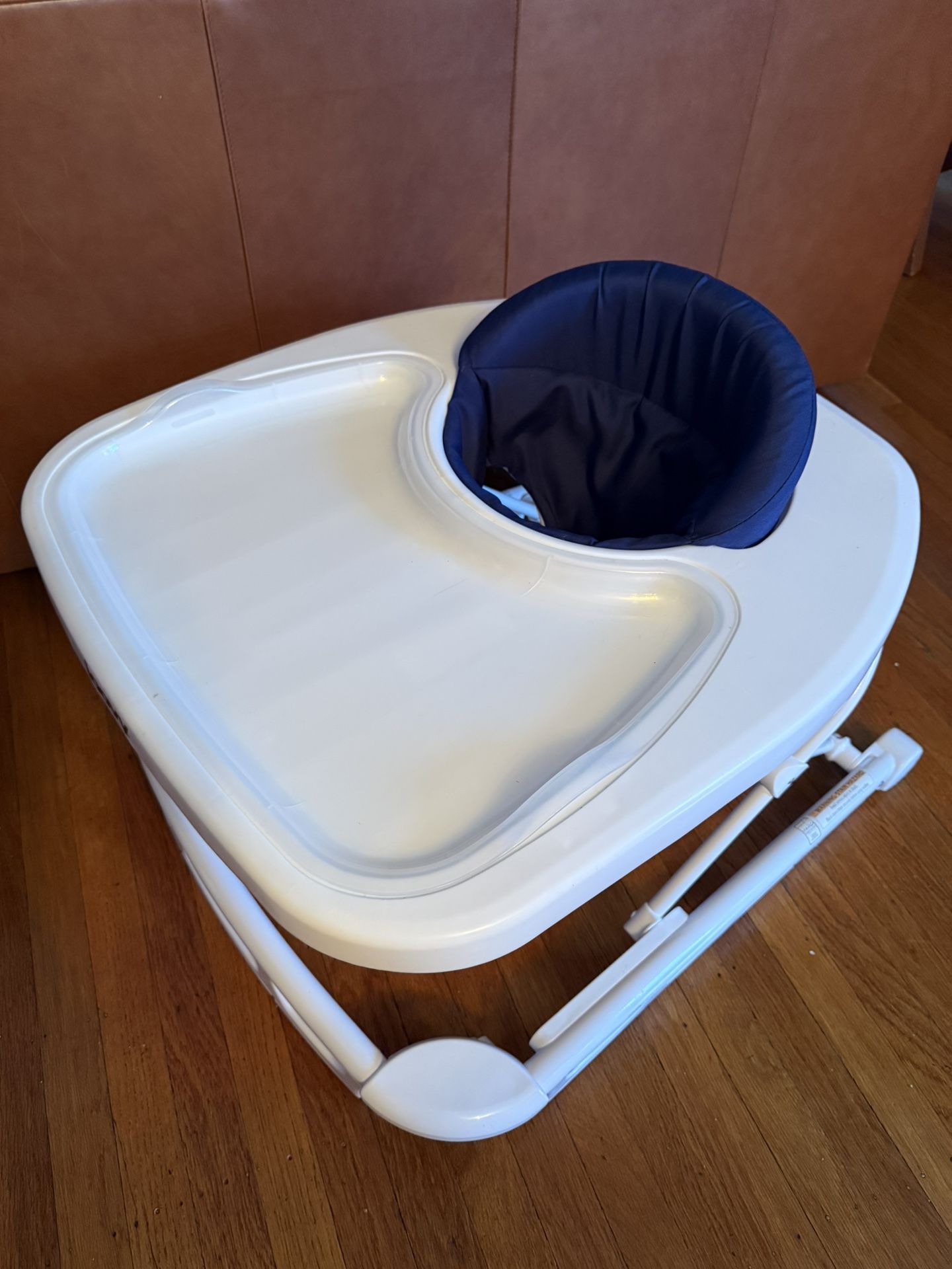 Joovy Spoon Baby Walker