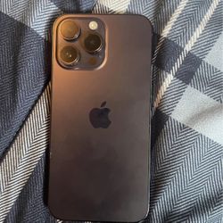 iPhone 14 Pro Max (Unlocked)
