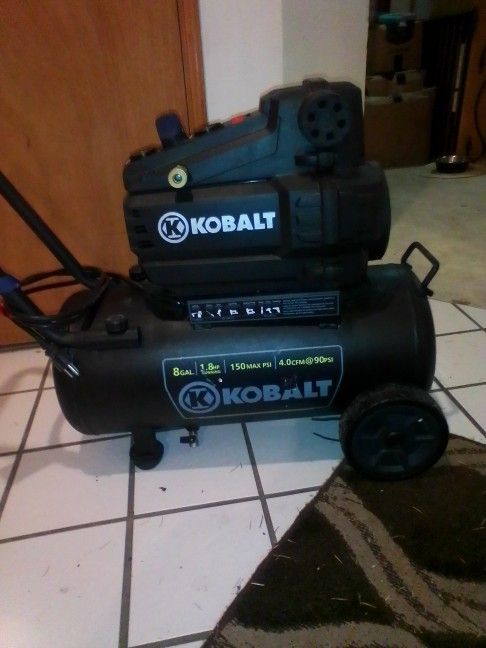 Kobalt 8gal 150psi Air Compressor. Works Perfectly.
