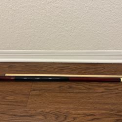 Players C-702 Classic Series Pool Cue - Metallic Maroon
