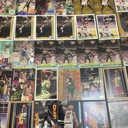Lot Of 35 Shawn Kemp Basketball Cards Including Rookies
