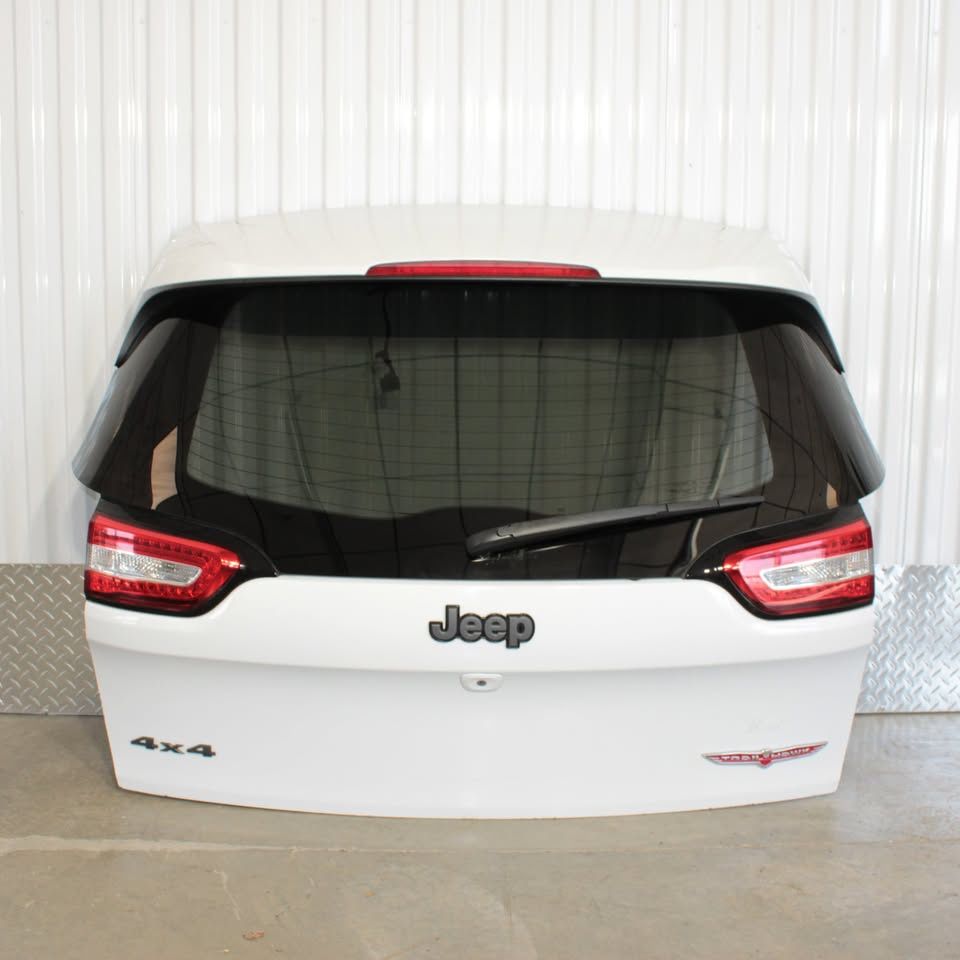 2014-2018 Jeep Cherokee Trunk Hatch Tailgate #2