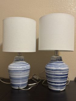 Set Of 2 Lamps
