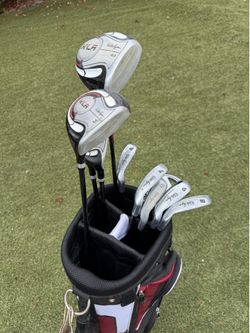 Walter Hagen Golf Club Set with Bag