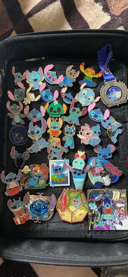 Disney pins