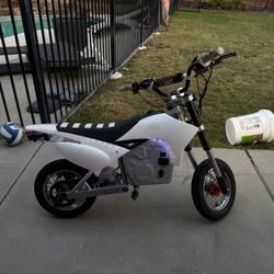 Razor MX500 Custom built E-Dirtbike E-bike