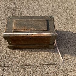 Vintage antique military sea chest navy naval footlocker Mystery box USN