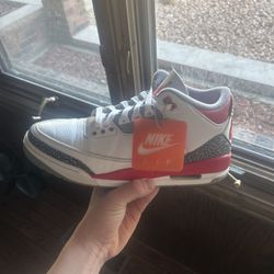 Air Jordan Retro 3 Fire Red 