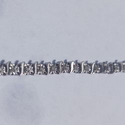 10k White Gold Bracelet 