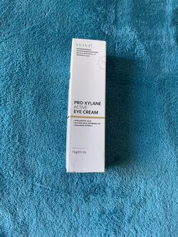 Vuint, proxylane active eye cream, get rid of eye wrinkles, and eyebags or eye puffiness a very nice and smooth ice cream makes you stay moisturized a