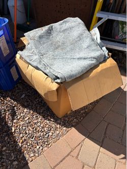 Free moving blankets
