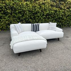(Delivery Is Free)White Sectional Couch 