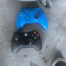Xbox One Controllers