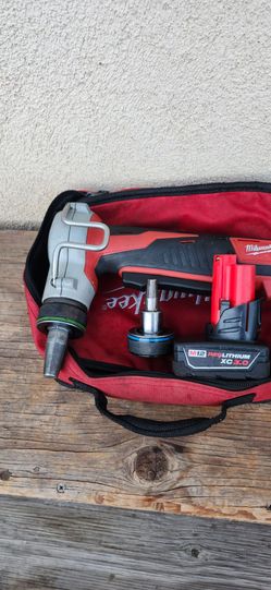 Milwaukee pex expander m12 tool battery 3ah