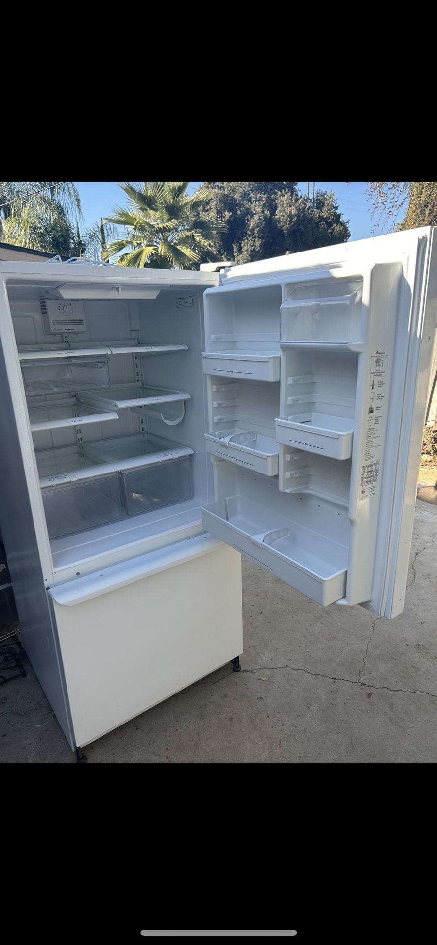 Amana Refrigerator  freezer  Down