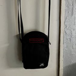 Nike SB Crossbody Bag 
