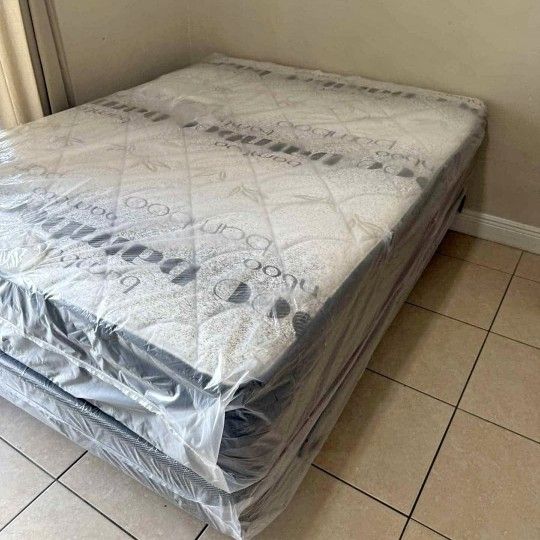 New Pillow Top Queen Size Mattress