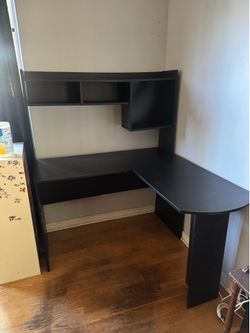 Work desk
