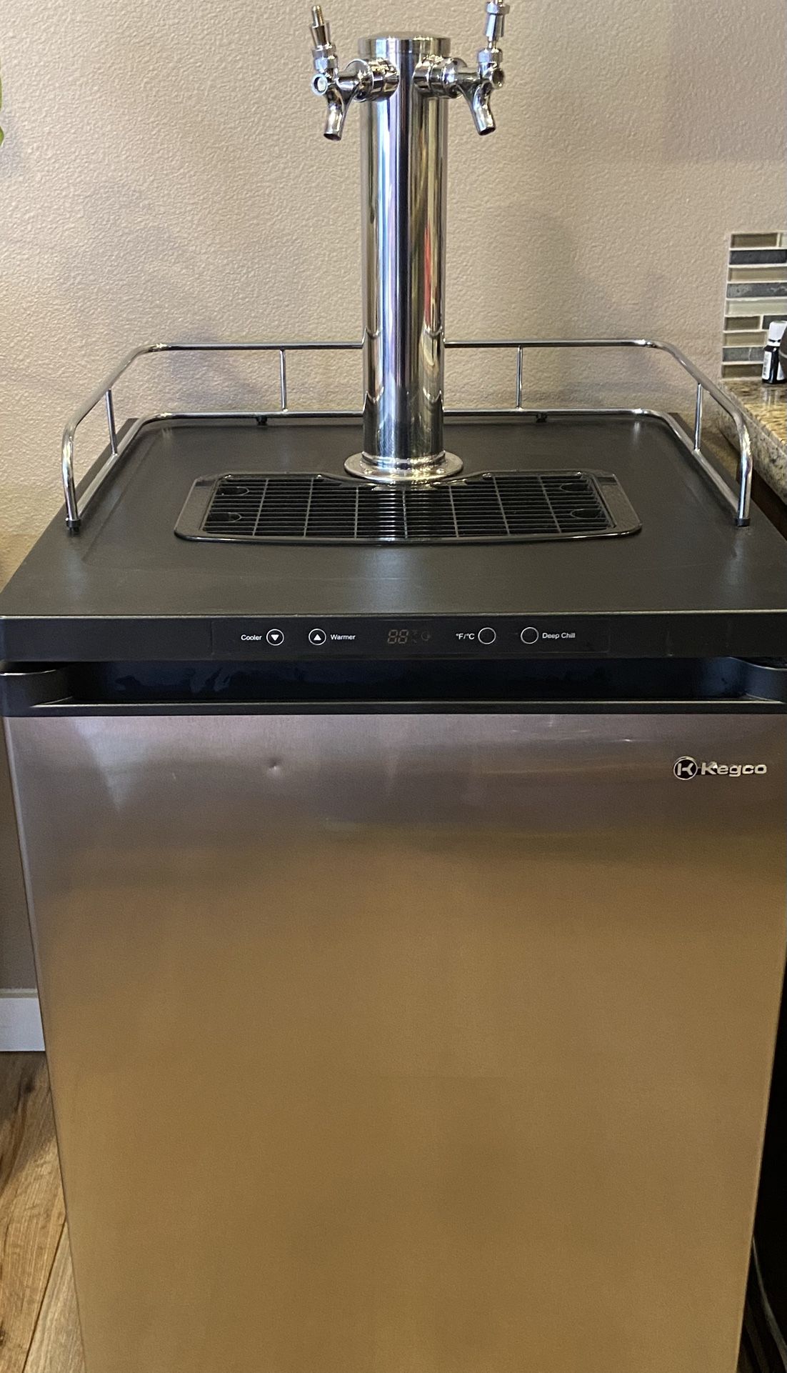 Dual Tap Kegco Kegerator