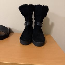 Coach winter boots 