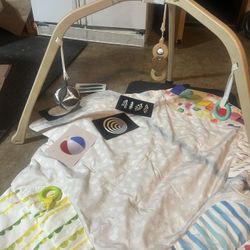 LoveEvery Baby Entertainment 