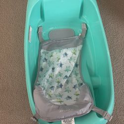 Tub For Newborn To Toddler + Infant Sling(Never Used)
