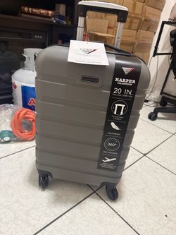 Travelers Club Harper Collection 20-Inch Carry-On