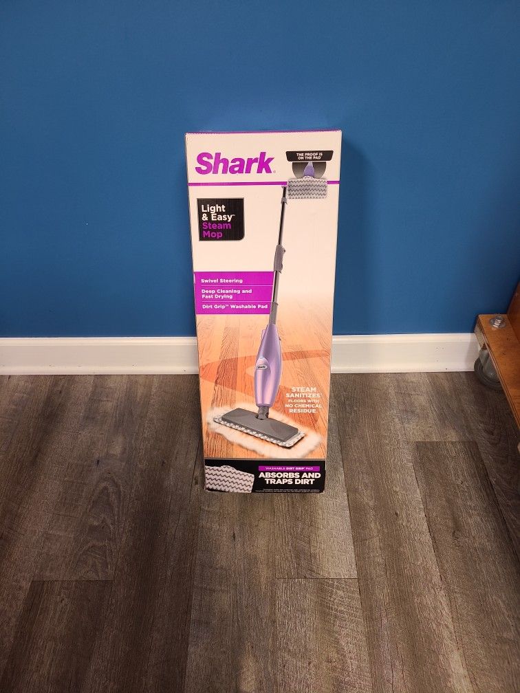 Shark Light And Easy Steam Mop Brand New