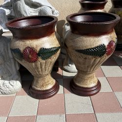 New Flower Pots Made Out Of Clay 