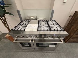 GAS RANGE