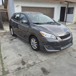 2010 Toyota Matrix 