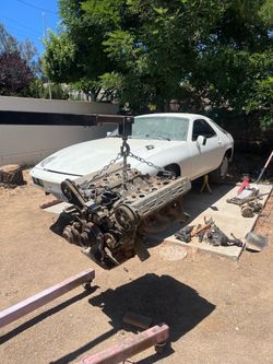 1983 Porsche 928 4.7 engine motor long block