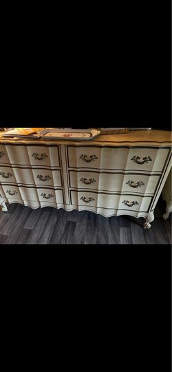 Antic cabinets 4 pcs all $160