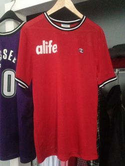 Champion alife jersey