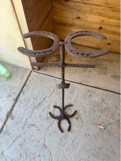 Custom western style drink holder. Wine holder, Bear holder.